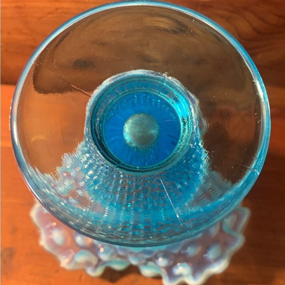 Vintage Fenton Blue Opalescent Hobnail Ruffled Pedestal 6” Vase- Art Collectible - Picture 9 of 11